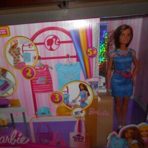 NEW MATTEL BARBIE MAKE & SELL BOUTIQUE PLAYSET W/ 150+ PIECES 12" DOLL 👸 5+ NIB